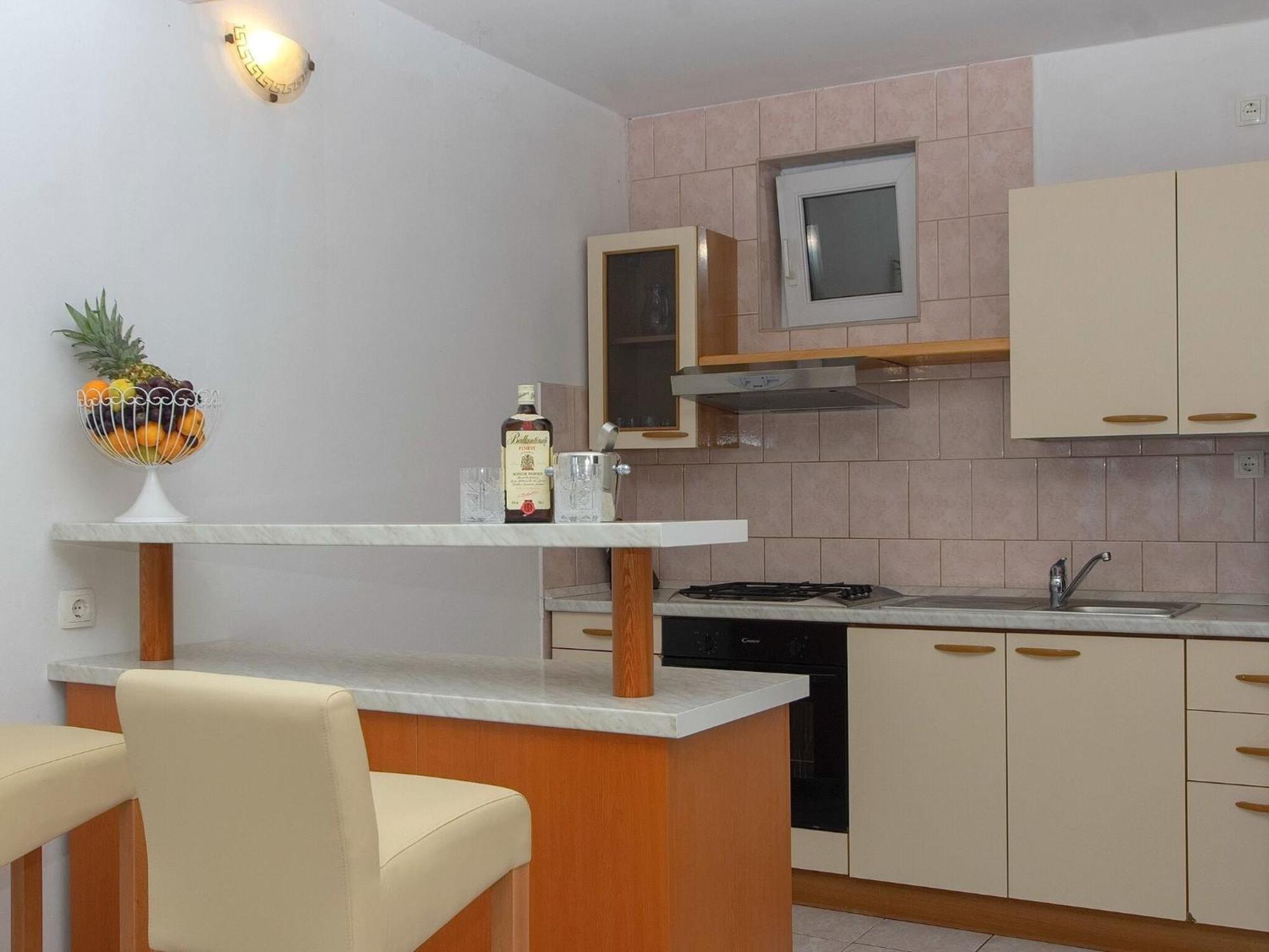 House Green Side Sunset- Four Bedroom House With Pool And Sea View Prigradica Esterno foto