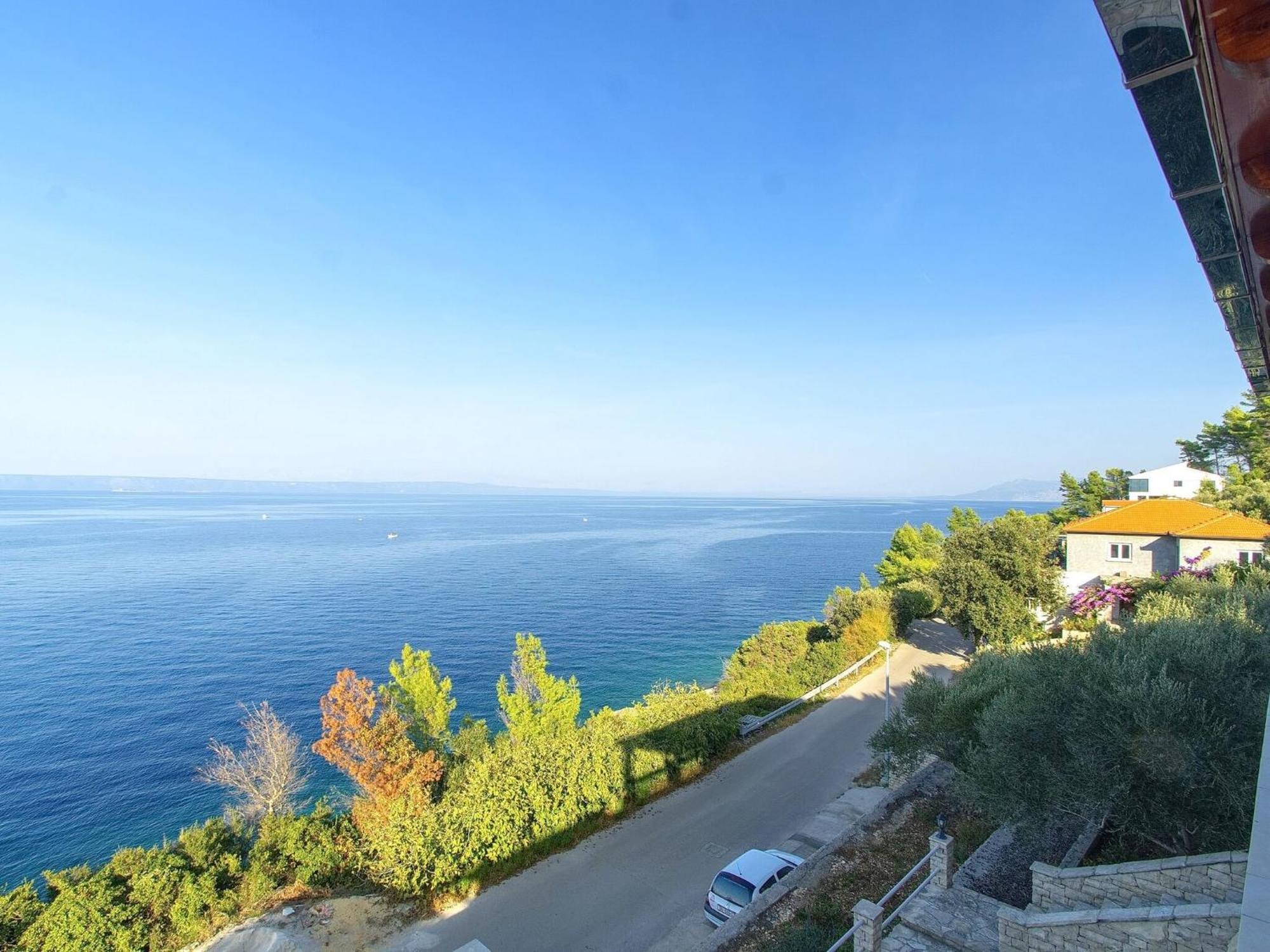 House Green Side Sunset- Four Bedroom House With Pool And Sea View Prigradica Esterno foto