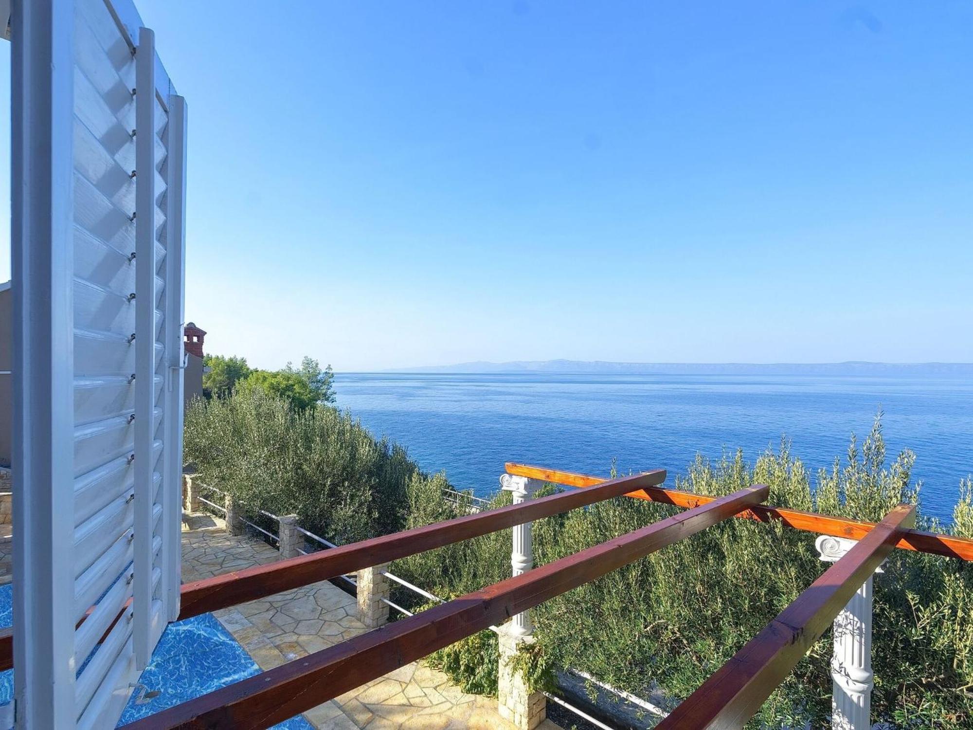 House Green Side Sunset- Four Bedroom House With Pool And Sea View Prigradica Esterno foto