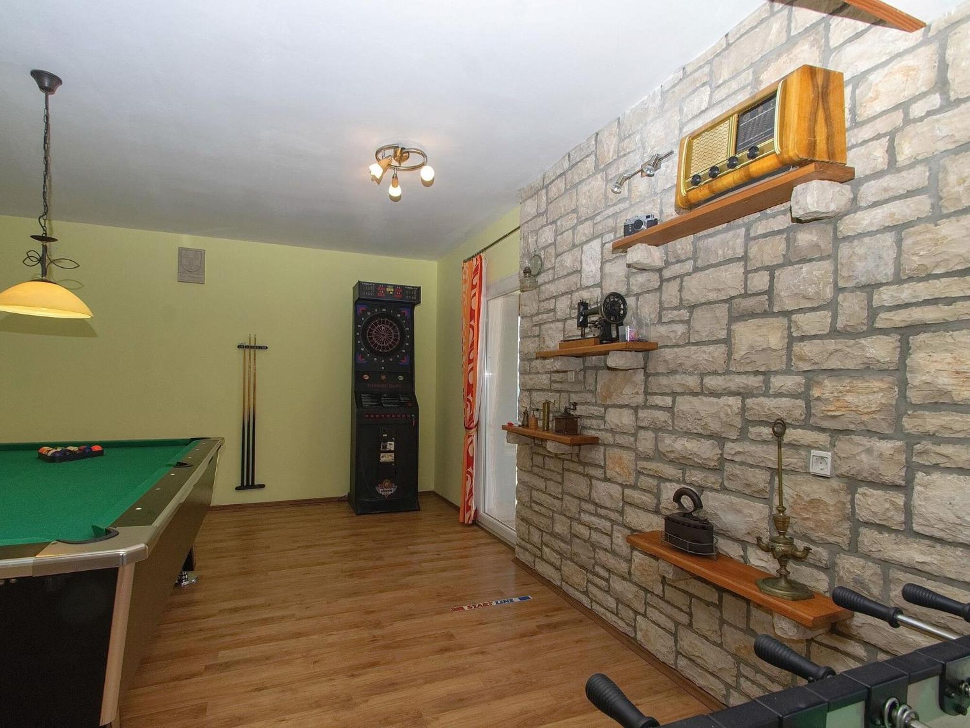 House Green Side Sunset- Four Bedroom House With Pool And Sea View Prigradica Esterno foto