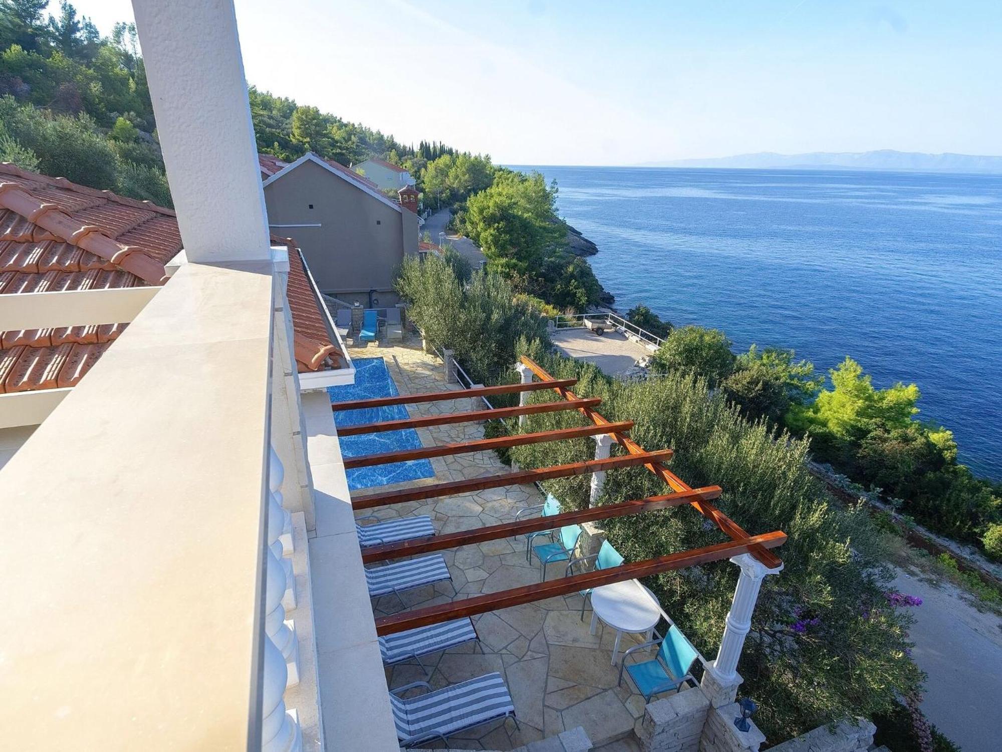 House Green Side Sunset- Four Bedroom House With Pool And Sea View Prigradica Esterno foto